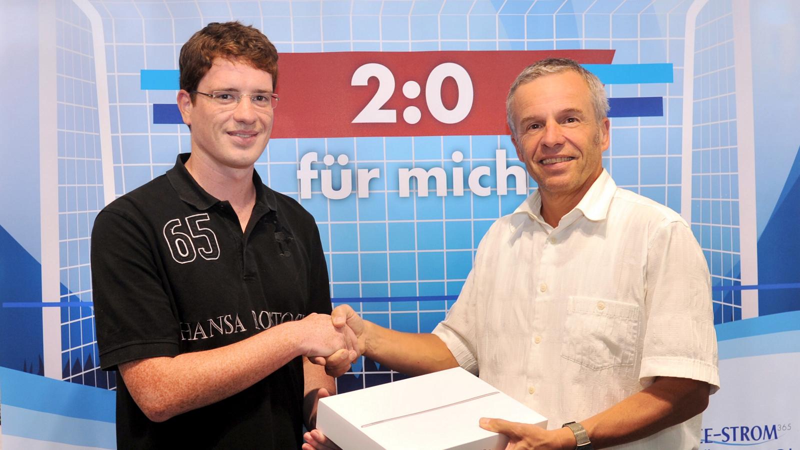 Gewinner Julian Rathsack mit Thomas Schneider (Pressesprecher SWRAG)