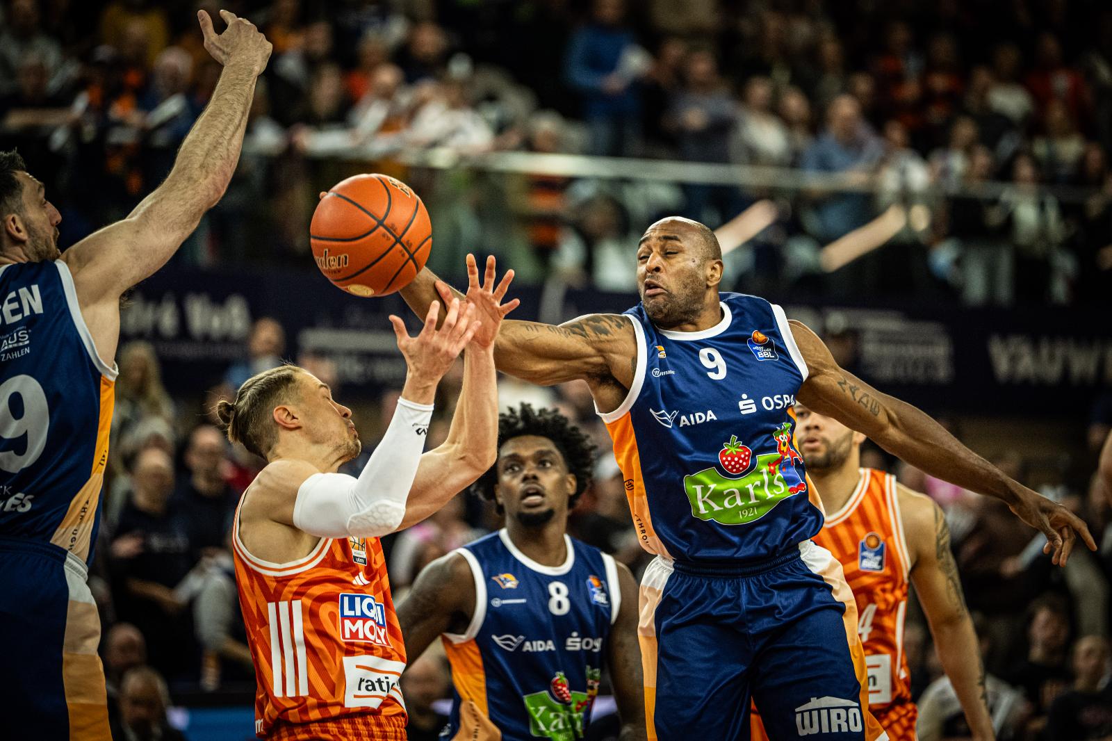 Die Mannschaft der Seawolves in Aktion. Foto: Markus Voelker