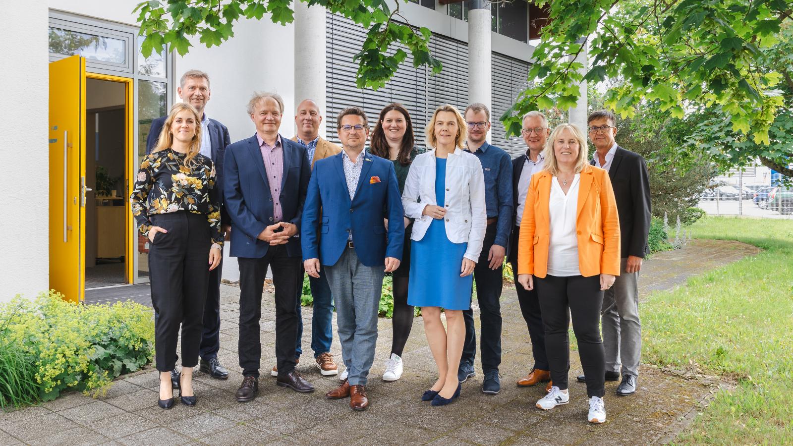 v.l.n.r.: Michaela Sachse, Oliver Brünnich, Johann-Georg Jaeger, Andreas Knolle, Robert Kröger, Franziska Raeuber, Anne Rethmann, Dr. Stefan Posselt, Oliver Hill, Heike Witzel, Helmfried Günther